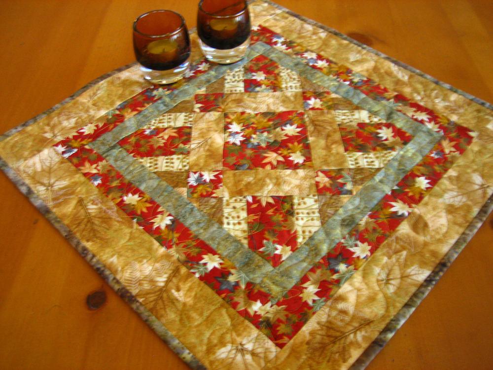 Maple Leaves Table Topper