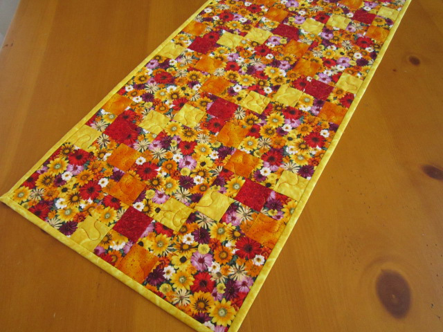 Plumeria Blossom Quilted Table Runner GFTOMA1664